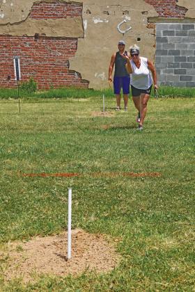 Horseshoes for Miracle Network