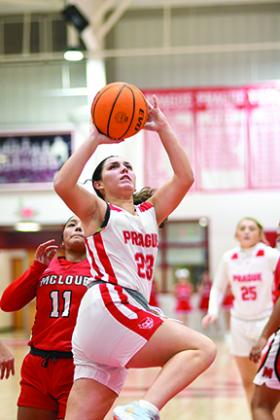 Photos from Tuesday night's games between Prague and McLoud
