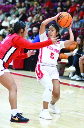 Photos from Tuesday night's games between Prague and McLoud