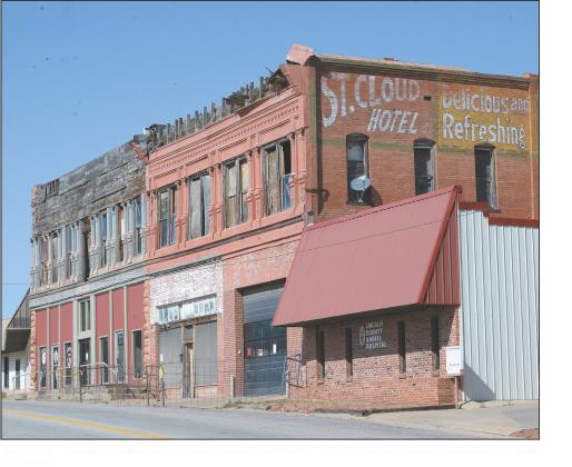The buildings at 1214 and 1216 Manvel (from left to right) formerly housed the St. Cloud Hotel, built by John Edward Gormley in 1904. Photo/ Brian Blansett