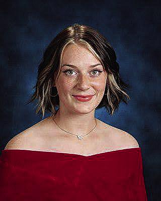 Madalynn Taylor Valedictorian
