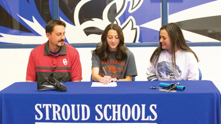 Ham signs with East Central