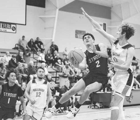 Area basketball in photos