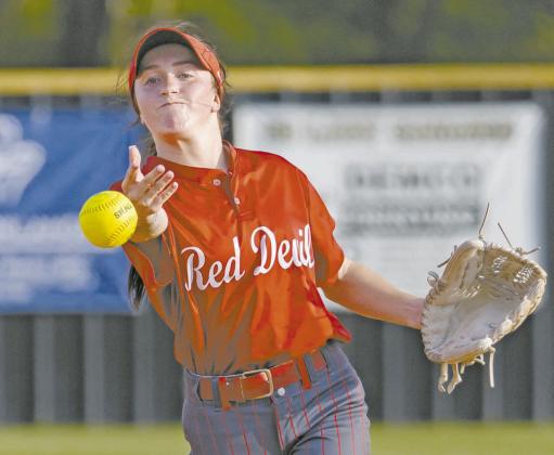 Prague pitcher Maddie Roberts delivers a pitch to a Byng batter last week. Photo/Rick Hester