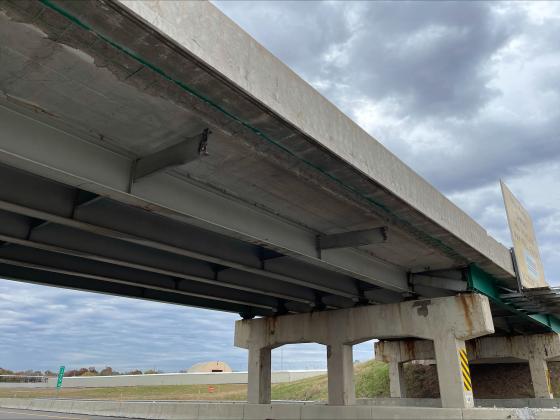 Bridge crash closes turnpike exit ramp