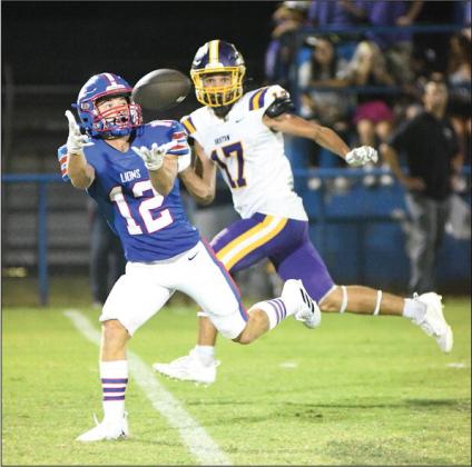 Braxton Estes makes a catch to keep a Chandler drive going into the second half. Photo/Brian Blansett