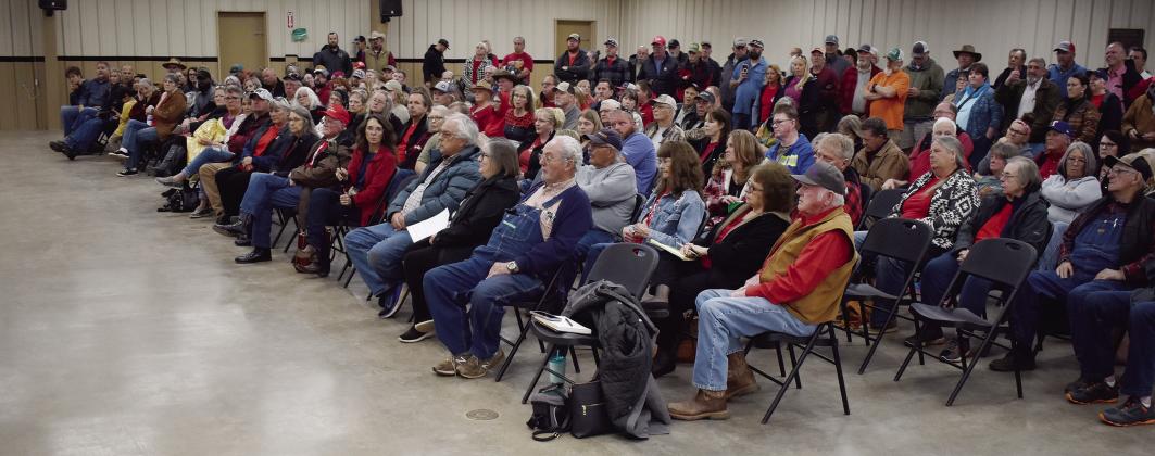 Part of the crowd that attended the Lincoln County Commissioners special meeting last week. Photo/Emily Kalka