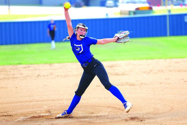 Carlee Williams pitches the win against Holdenville. Photo/Beth Young