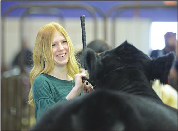 Meeker, Prague livestock shows