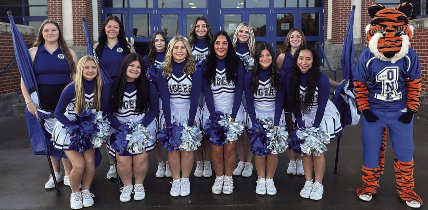 Stroud’s cheerleaders