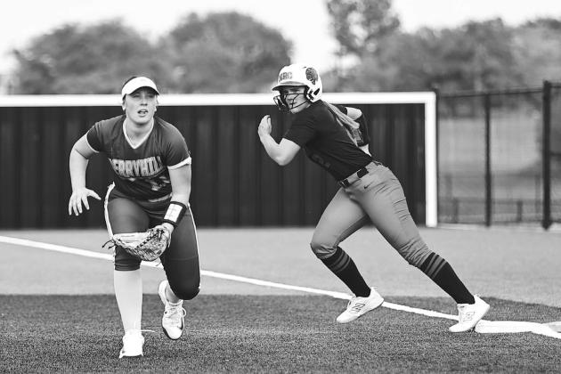 Above, Dale Relief pitcher Adalyn Quigley finishes out the last inning of the game against Chandler. Photo/Rick Hester. Left, sophomore Payton Arms picks up yardage for Chandler against Clinton. Photo/ Brian Blansett. Below, Davenport’s Jaxson Brinkley picks up a good gain before pulled out of bounds against Hillsdale-Kremlin. Photo/Rick Hester. North Rock Creek’s Jayden Clifton keeps her eye on the pitcher in North Rock Creek’s game against Berryhill. Photo/Sheryl Gowin