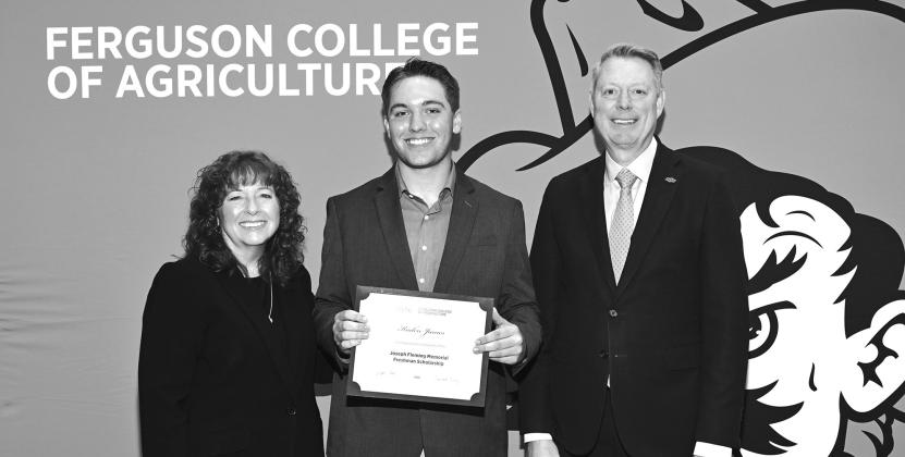 Lincoln County student awarded scholarship