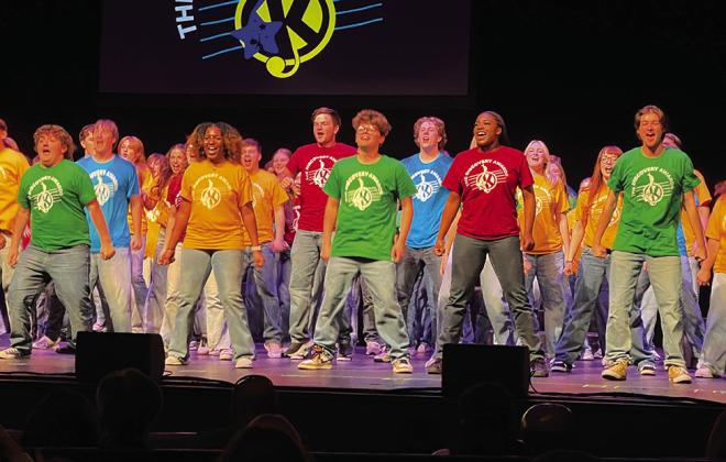 All participants in the Discovery Awards close out the show. Photos/Emily Kalka