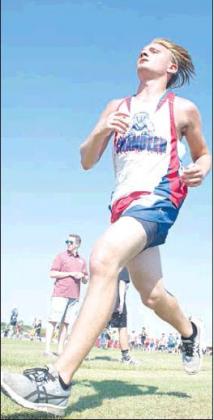Braden Danker placed 10th overall at the Prague Invitational on Saturday, September 7, with a time of 19:42.91.