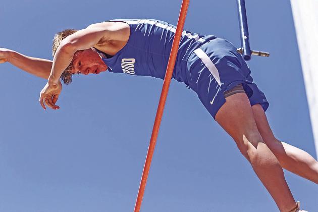 Defending state champions Kileigh Mixon, left, and Drew Clovis will be among the area individuals and teams competing at track regional this week. Mixon and Clovis will compete on their home turf, as Stroud hosts one of the four Class A/2A regionals. Photos/Mario Holland