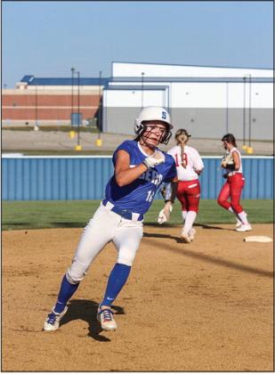 Area fastpitch