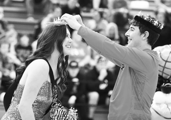 Emalee Brewton and Cooper Priddy were crowned as the Queen and King at Wellston’s homecoming Friday night prior to the Tigers’ games against Meeker. Photo/Brian Blansett