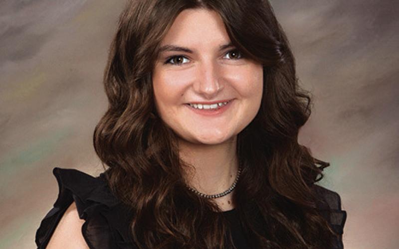 Chandler High School announces valedictorians, salutatorian