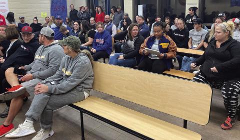Chandler board hears support for coach