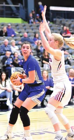 Chandler, Stroud, Prague fall in area tournament