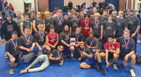 Lifters head to state
