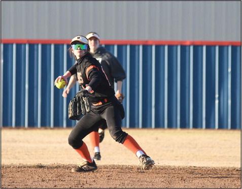 Chandler-Wellston softball