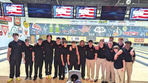 The bowling teams from Chandler and Carney high schools at Rt. 66 Bowl in Chandler. Photo/Rt. 66 Bowl