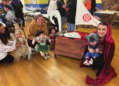 Halloween costume contest winners