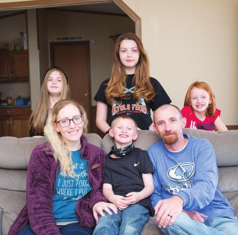 McLoud veteran gets new house