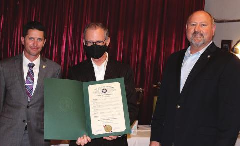 Blackburn honored in Chandler